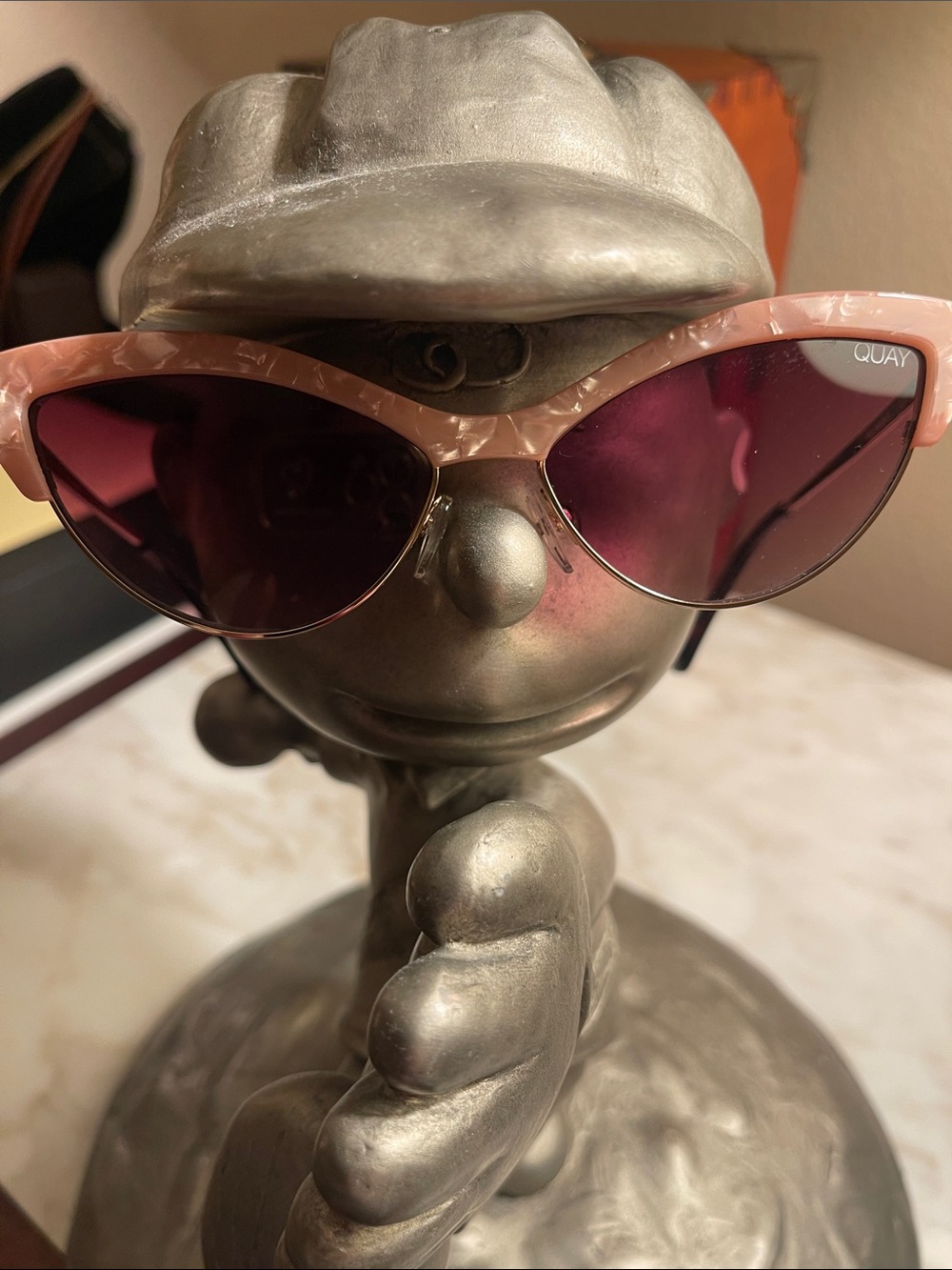 Quay i’m a Barbie girl sunglasses